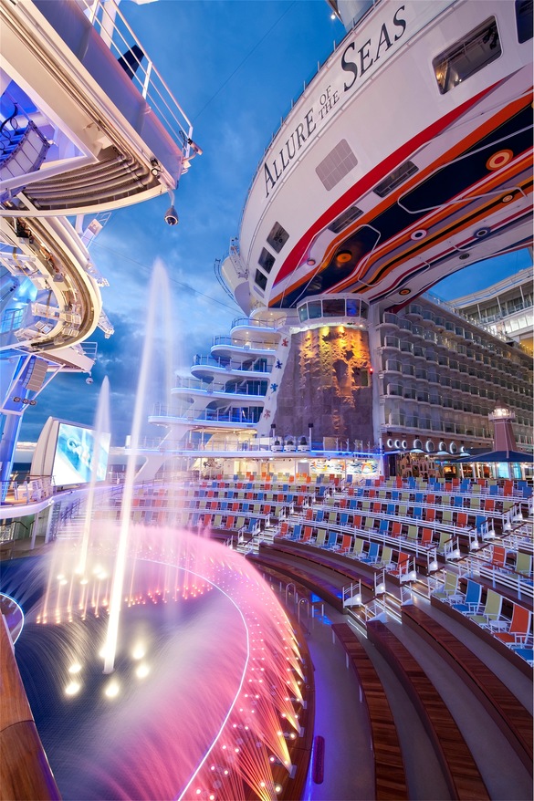 Royal Caribbean International Allure of the Seas Exterior Aquatheater 2.jpg